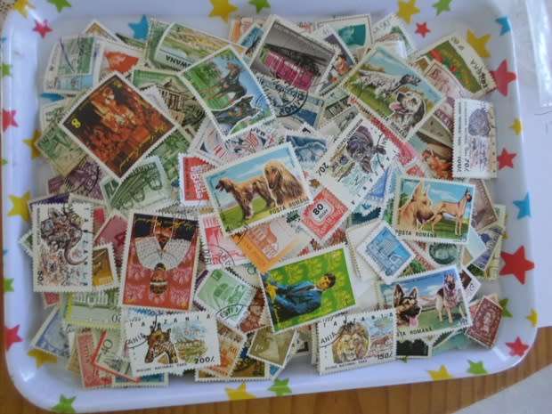 1500 X MIXED WORLD STAMPS OFF PAPER GOOD VALUE SEE PICS