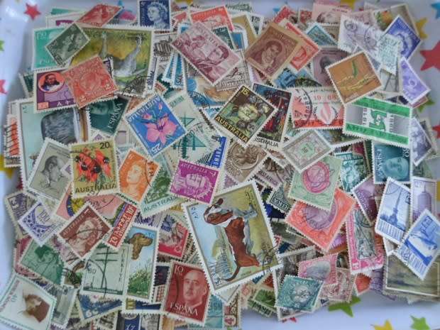 1500 X MIXED WORLD STAMPS OFF PAPER GOOD VALUE SEE PICS