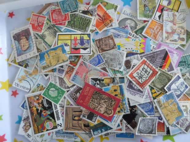 1000 X WORLD MIXED STAMPS OFF PAPER GREAT LOT GOOD VALUE SEE PICS
