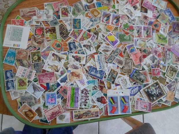 1000 X WORLD MIXED USED STAMPS OFF PAPER BARGAIN SEE PICS