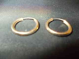 9ct gold earings