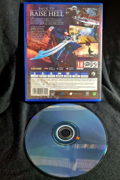 Devil May Cry V (5)