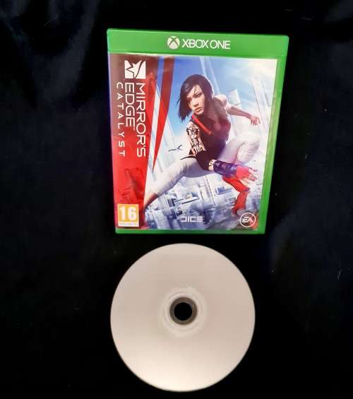 Mirror`s Edge Catalyst Pre-Owned