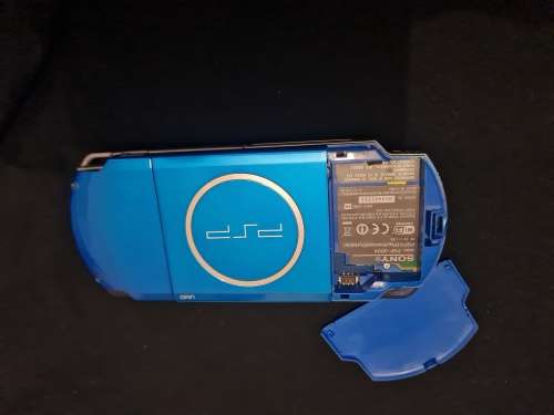 ***Please Read Description*** Sony PsP Slim (no battery or charger)