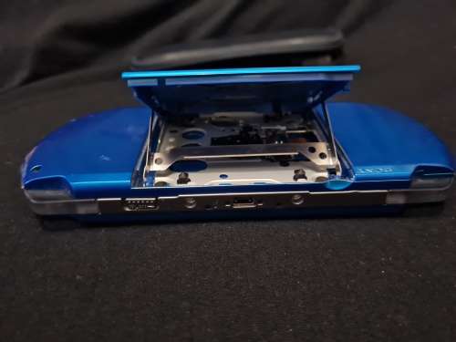 ***Please Read Description*** Sony PsP Slim (no battery or charger)