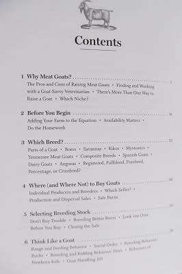Storey's guide to Raising Meat Goats  -  Maggie Sayer