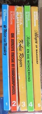 Maasdorp Reeks  Boek 1-5  Stella Blakemore  -  verskillende uitgawes