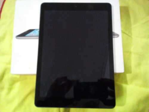 iPad Air WiFi + 4G + Box