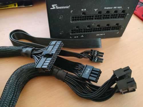 Seasonic M12II EVO - Modular Power Supply + Cables