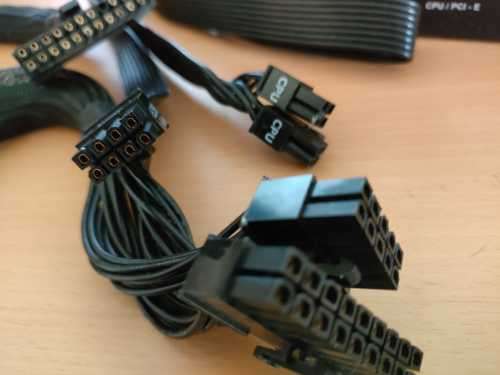 Seasonic M12II EVO - Modular Power Supply + Cables