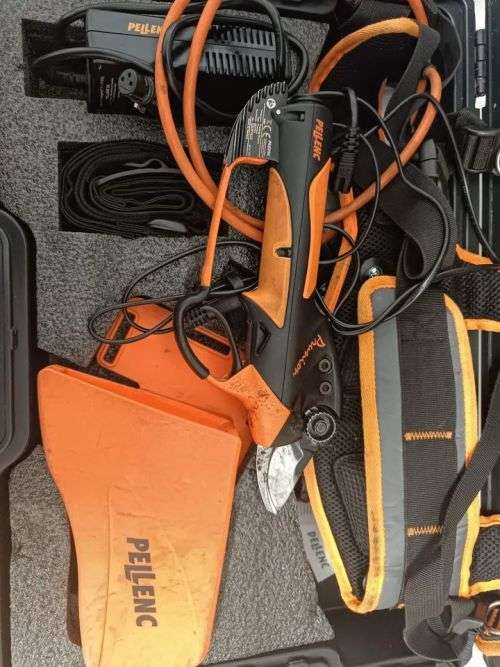 Pellenc Prunion 250 Shear