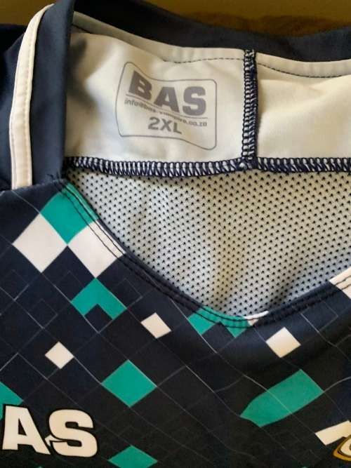 Cape Cobras Cricket Vest. like new. 2xl