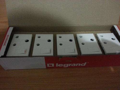 Legrand  3 Pin Socket (5 Per Box)