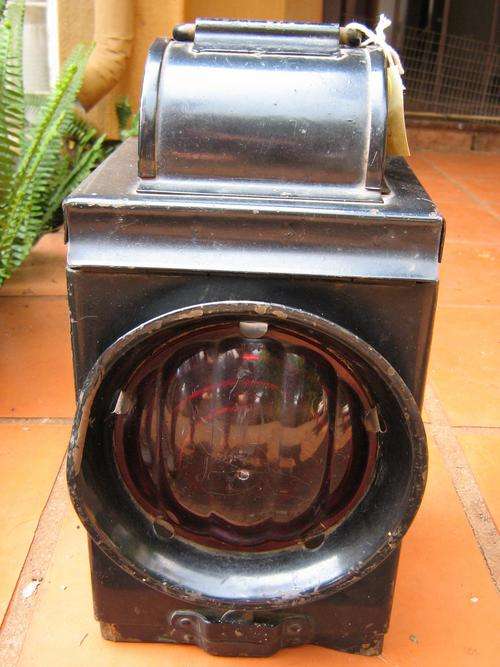 spoorwee lantern