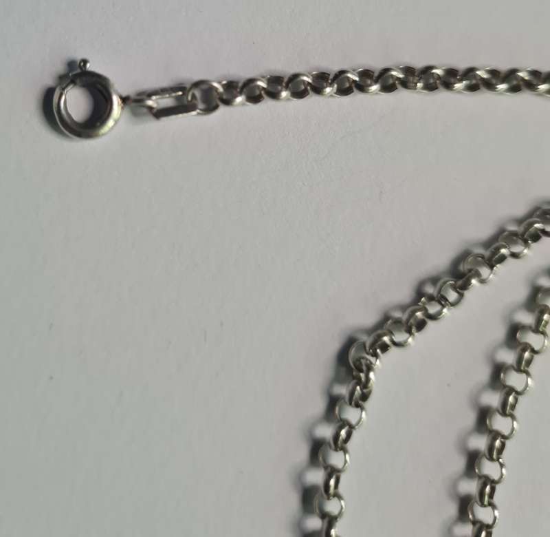 Sterling silver round link necklace