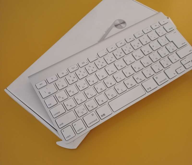 Apple Wireless Keyboard A1314 and Mighty Mouse A1197 - Bluetooth