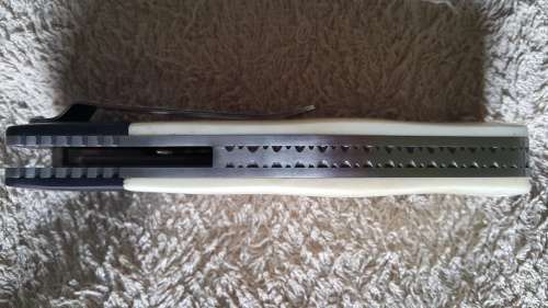 CRKT "The Natural" folder