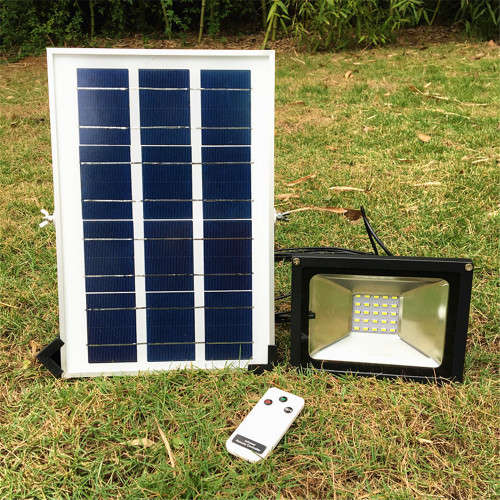Remote Control Cool White Rechageable  50W Solar LED Floodlight Spotlight with solar panel