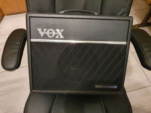 Ibanez Gio Guitar with Amp and Hard Case