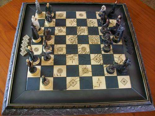 Incomplete Lord of the rings Chess set