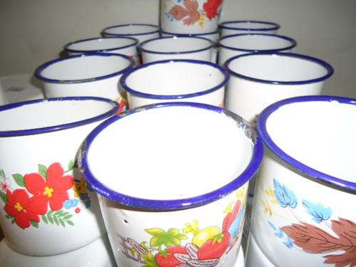 6 X lovely enamel printed  cups