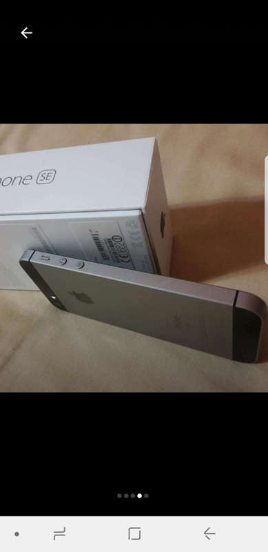iphone se 32gb demo space grey 10/10 with all accessories