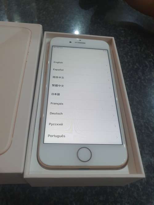 iPhone 8 64gb gold demo 9.9/10 condition