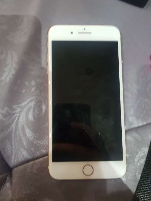 iPhone 8plus 64gb gold 10/10 condition