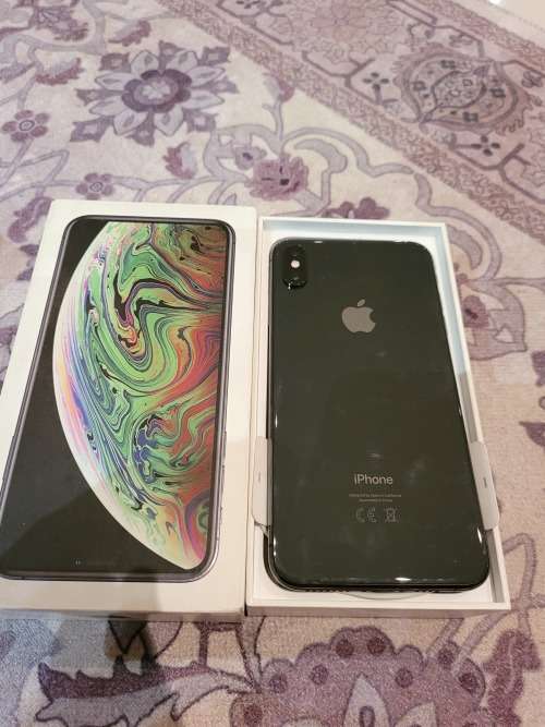 iphone xs max 64gb used for 2weeks