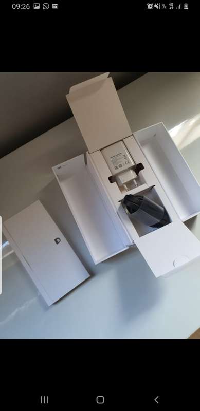huawei p10 64gb with box and charger