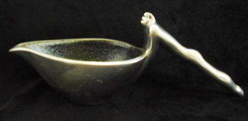 *** Stunning, Stunning!!!  Carrol Boyes gravy boat ***