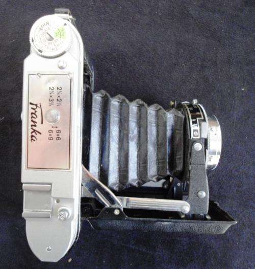 ***Vintage Rolfix two size Camera *** Complete with Instruction manual!!