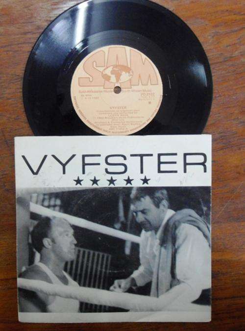 *** R1/NR***  SEVEN SINGLE RECORD "VYFSTER"!!!!