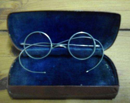 VINTAGE CASED JOHN LENNON STYLE GLASSES!!