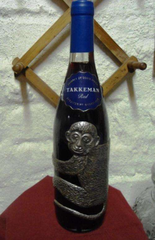 R1/NR!  COLLECTIBLE TAKKEMAN RED WINE - PEWTER MONKEY DETAIL!  *RELISTED*