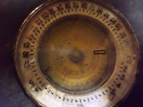 R1/NR!  ?? MILITARY COMPASS.