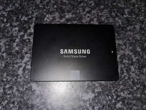 Samsung 860 EVO 2TB SSD