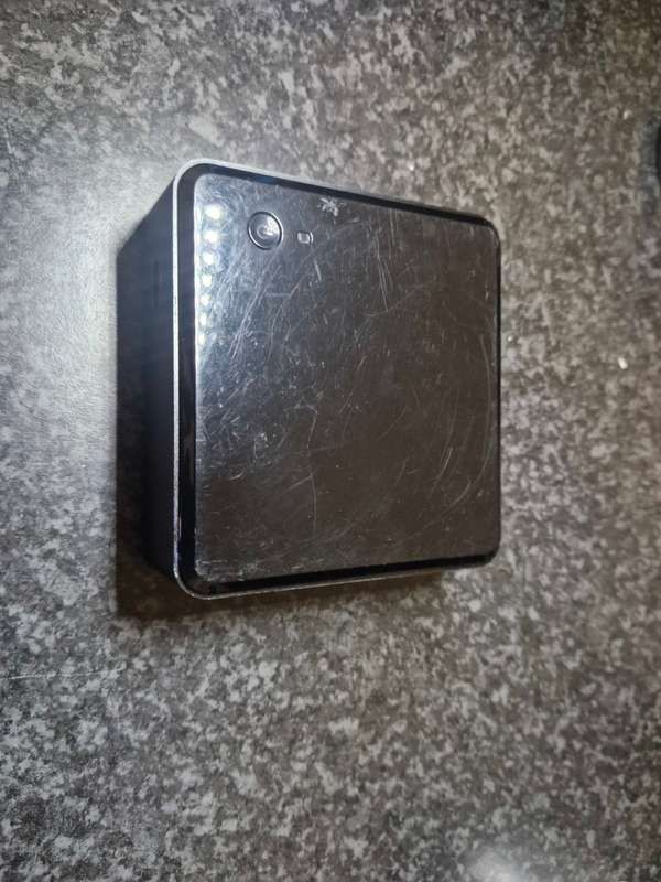 Intel NUC DC3217IYE (Please Read)