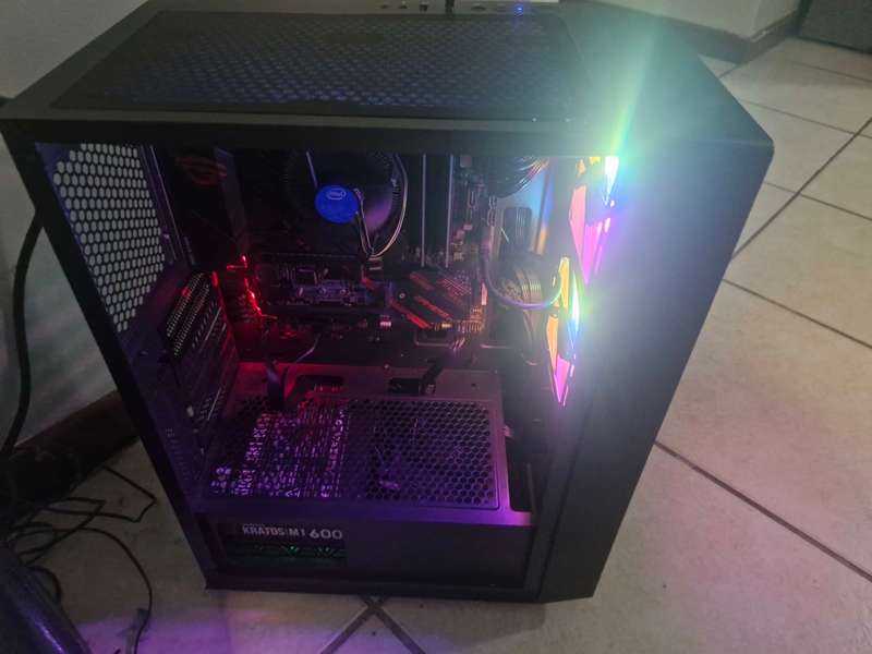 Intel Core i3 10100, 16GB Ram, 1TB NVME Tower