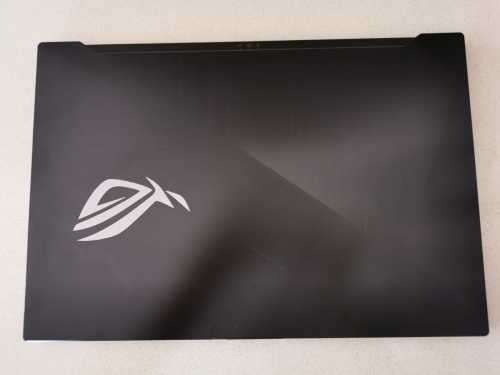ASUS ROG Zephyrus S17