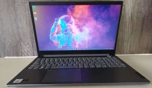 Core i7 10th gen Lenovo ThinkBook 15 Gaming Laptop  , 16G RAM, 512NVMe, 1080p, Iris + Graphics