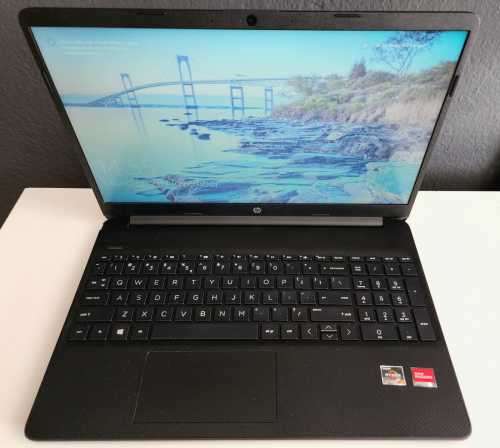 Ryzen 7 5700U HP 15s Laptop, 16G RAM, 512G NVMe SSD, AMD Radeon Graphics, 2Y Warranty + FREE BAG