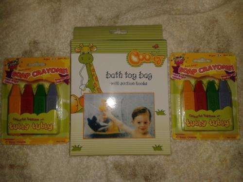 Tubby Tubby Bath Crayons (2 packs) & Bath toy bag (all for one bid)