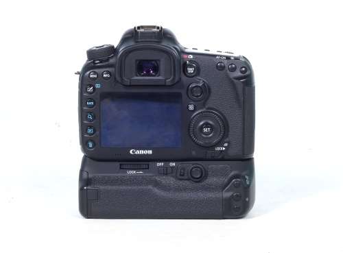 Canon EOS 7D mark II body + lenses