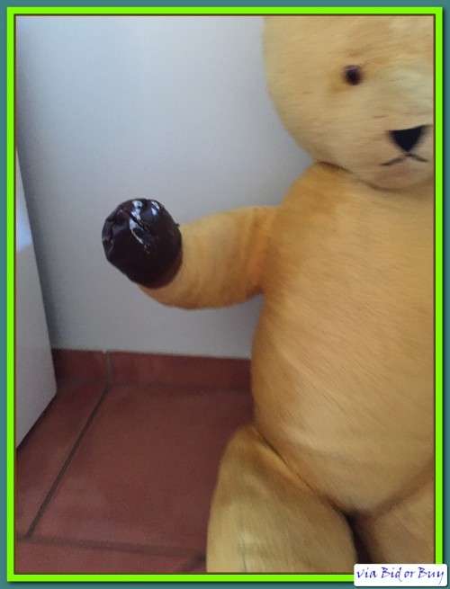 VINTAGE TEDDYBEAR (APPROX 1M TALL)
