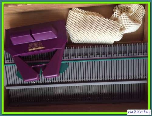 ULTIMATE SWEATER MACHINE (BOND AMERICA) - SELL AS IS, PLEASE SEE PICS