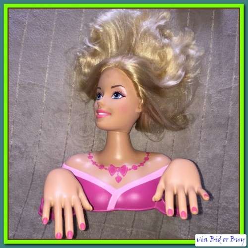BARBIE (MATTEL) - 29CM, STYLING HEAD AND HANDS WITH ROTATING HANDS AND TILTING HEAD