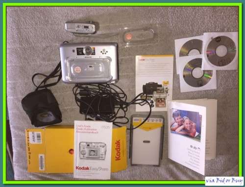 KODAK EASYSHARE CAMERA CX7525 - IN WORKING CONDITION, REFER PICS