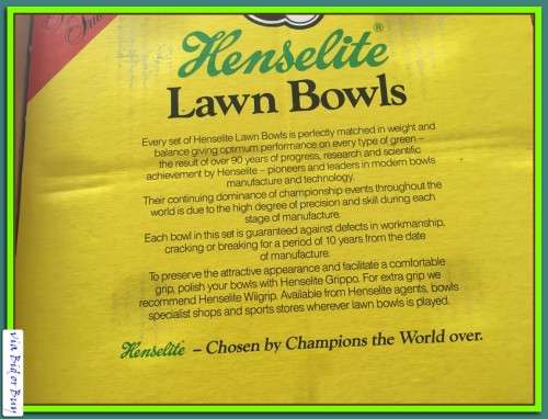 HENSELITE LAWN BOWLS - SIZE 4 "HEAVY" (AS PER PICS)
