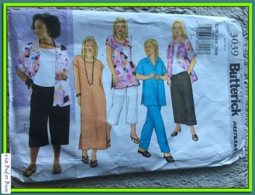 PATTERN BUTTERICK 3039 - SHIRT/TOP/TUNIC/DRESS/SKIRT/PANTS (SIZE 22W-26W, 16W-32W)